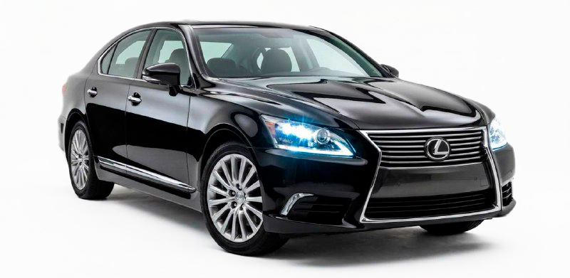 Lexus LS600HL 4x4